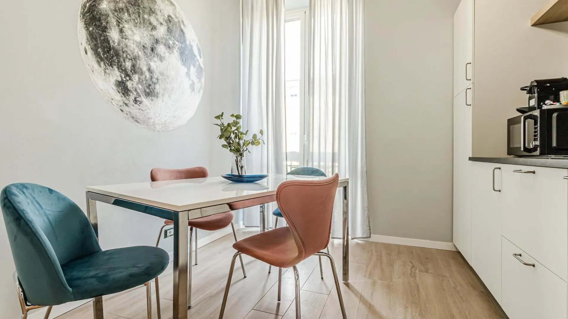 Apartmán Moonlight Stylish Central, Hospital & Station Livorno